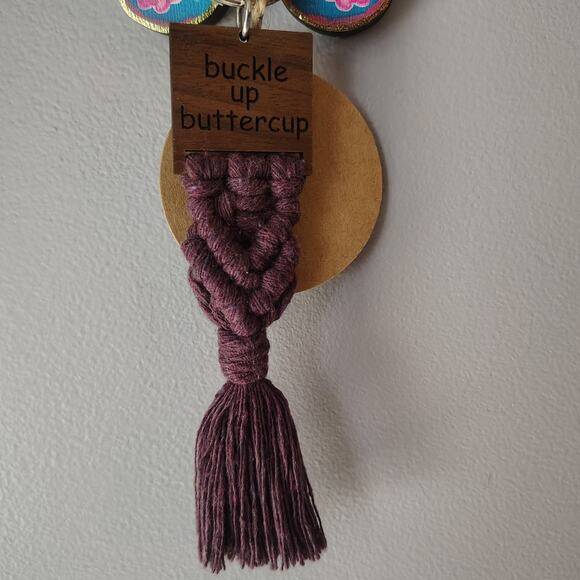 Handmade macrame Keychain - Picture 3 of 3